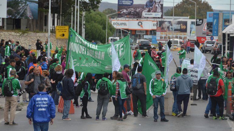 La pelea de ATE con el gobierno fue ganando virulencia con el correr de los días sin solución al conflicto.