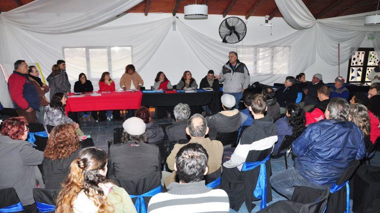 Vecinos de la comisión Repuyé