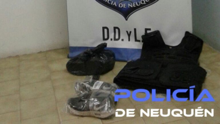 Cuatro detenidos tras cinco allanamientos en el oeste