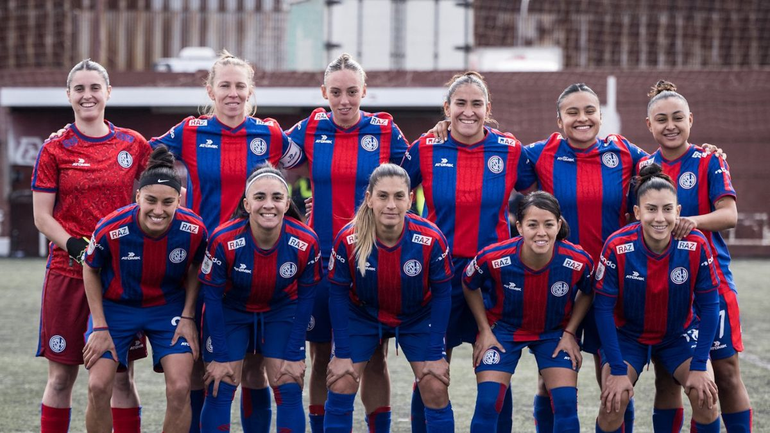 San Lorenzo sin paz: el duro comunicado del equipo de fútbol femenino y la respuesta del club.