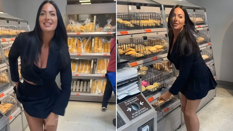 Chloe López grabando uno de sus populares videos.