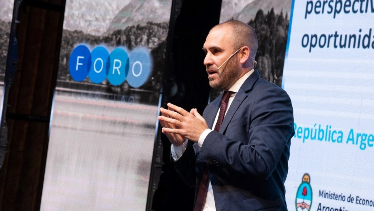 Guzmán rechazó la idea de bajar impuestos para atraer inversiones