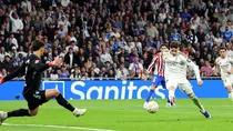 en un clasico para el infarto, el real madrid le gano sobre la hora al atletico de los argentinos en un clasico para el infarto, el real madrid le gano sobre la hora al atletico de los argentinos