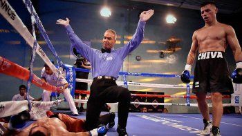 el chiva rojas cerro un ano con victoria y dando espectaculo para la tv el chiva rojas cerro un ano con victoria y dando espectaculo para la tv