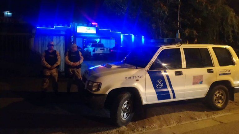 Rescatan a 10 mujeres, secuestran $200 mil y dos kilos de cocaína en tres allanamientos