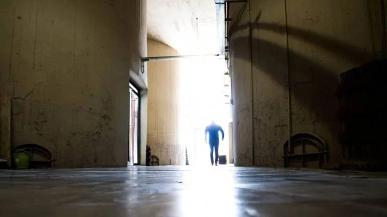 Los rumores de un fantasma en la galería preocupó a los comerciantes.