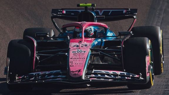 Franco Colapinto completó sin incidentes en las prácticas del viernes en Mónaco.