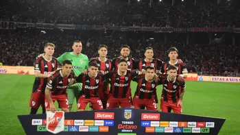 River jugó con su público de visitante.