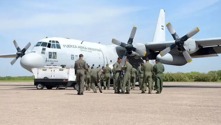 Se espera que el miércoles por la noche salga el primer avión de regreso hacia Argentina. Se espera que el miércoles por la noche salga el primer avión de regreso hacia Argentina.