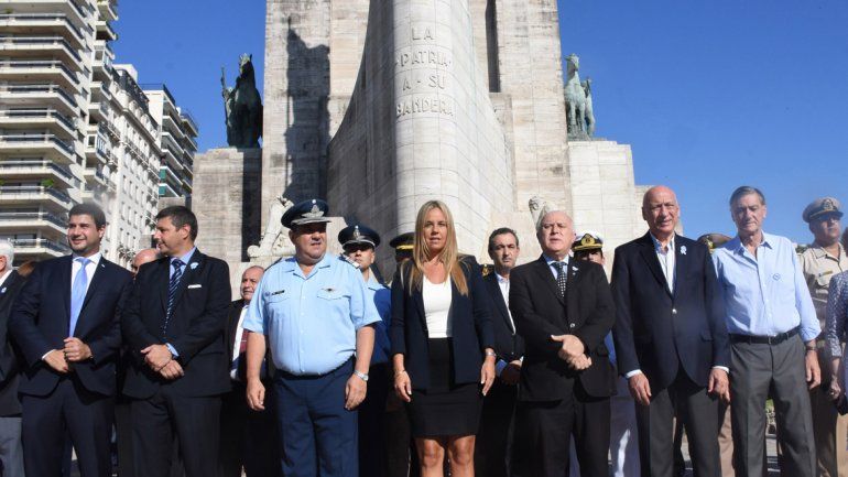 El gobernador habló de los 14 muertos en el choque de los micros.