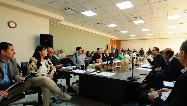 Obtuvo despacho el proyecto de financiamiento de Rolando Figueroa