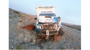 el chofer de una ambulancia se salvo de milagro el chofer de una ambulancia se salvo de milagro