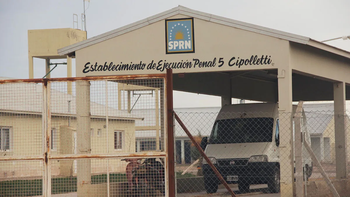 El conflicto surgió a partir de la modificación del sistema de requisas, que se implementó en el mes de agosto. | LM Neuquen El conflicto surgió a partir de la modificación del sistema de requisas, que se implementó en el mes de agosto.