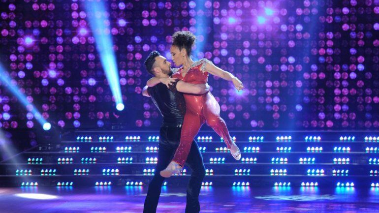 Pais sufrió una fisura en el pie