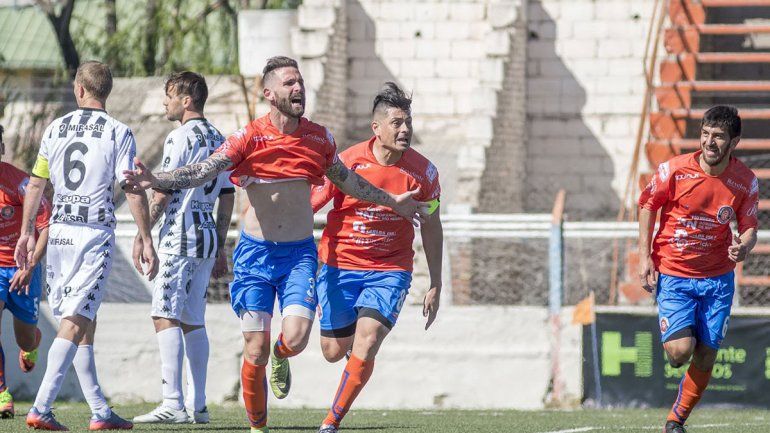 Ostapkiewicz: El Laucha Acosta está al tanto de mi pase a Cipo