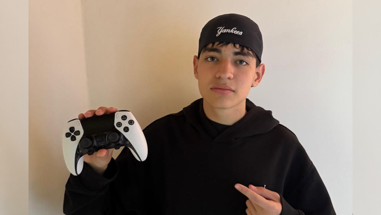 Juan Diez tiene 18 años y llegó a ser el mejor jugador de Fortnite en Sudamérica.