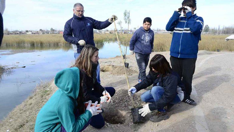 Paseo por Laguna San Lorenzo con clase de ecología
