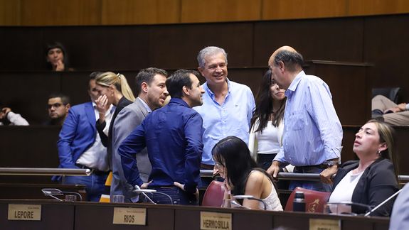 La caída de Gloria Ruiz: crónica de una sesión caliente en la Legislatura de Neuquén
