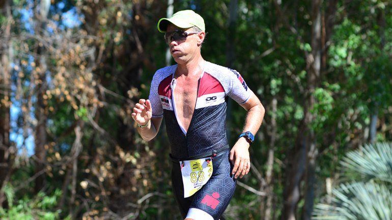 Un Ironman neuquino que desafía a los  mejores triatletas del mundo en Sudáfrica