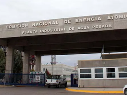 La Planta Industrial de Agua Pesada de Arroyito. La Planta Industrial de Agua Pesada de Arroyito.
