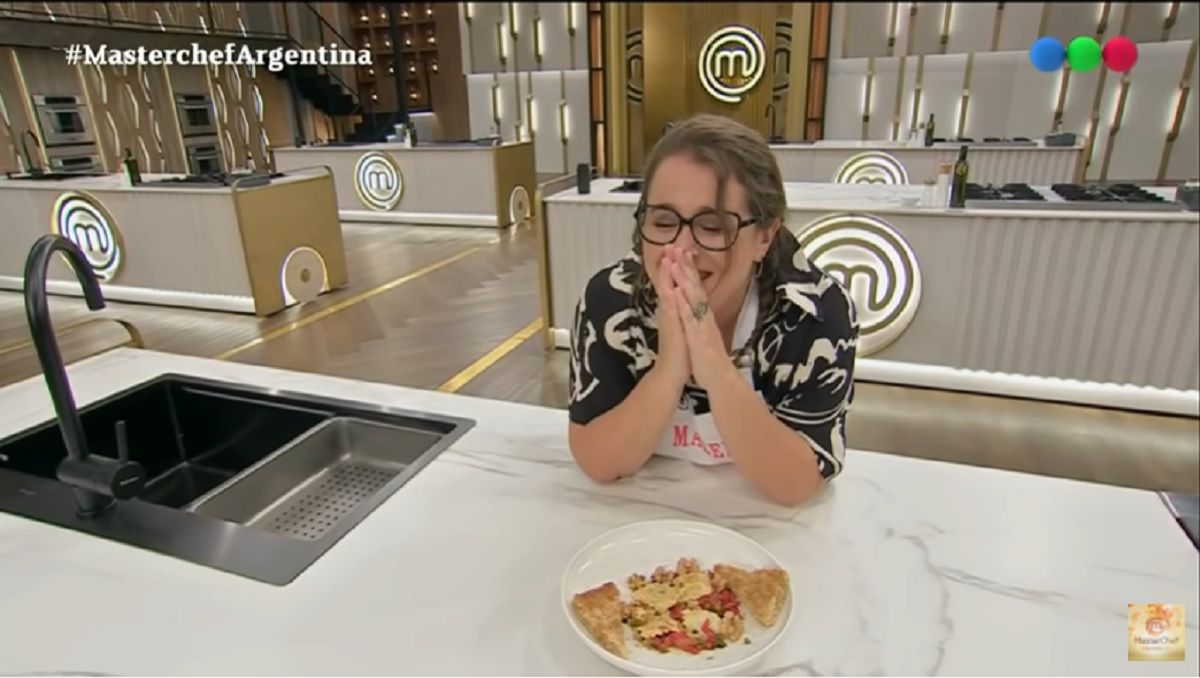 La peor noche de Malena Guinzburg y una fuerte crítica de Martitegui