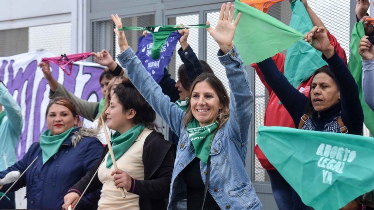 Un bombachazo repudió discursos contra el aborto