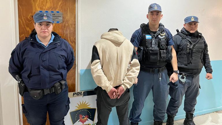 Dos detenidos por el robo de una moto | LM Neuquen Dos detenidos por el robo de una moto