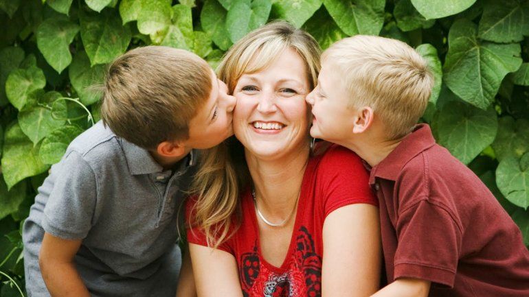 Es un error cognitivo relacionado con cómo ordenamos los vínculos.