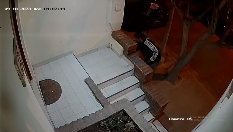 Video: por el bronce, así roban los medidores de gas de las casas