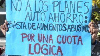 Ahorristas-piden-la-ayuda-urgente-de-los-diputados.jpg