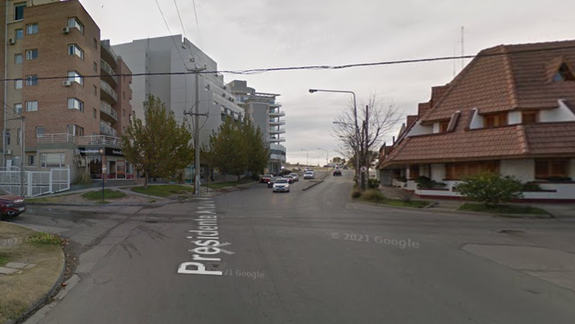 La esquina donde se produjo el robo en Neuquen / Foto Captura