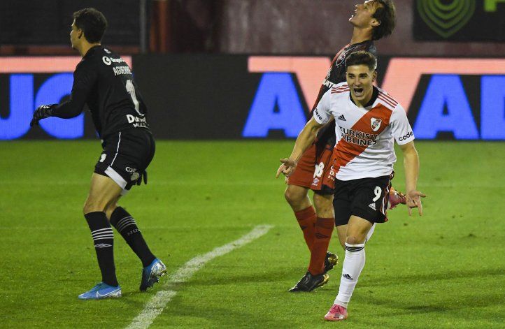 River sacó una goleada de la galera: tres goles en 15 minutos