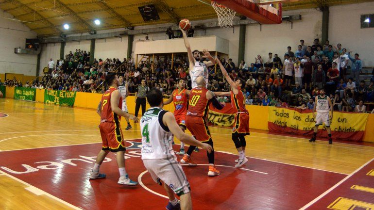 El Torito buscará arrebatarle lacima a los de Plaza Huincul.