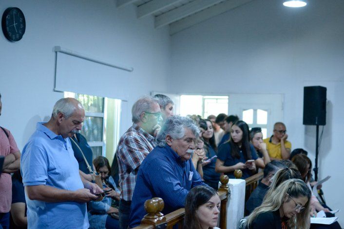 Las autoridades de la cooperativa presenciaron la sesión. Gentileza Juan Méndez. Las autoridades de la cooperativa presenciaron la sesión. Gentileza Juan Méndez.