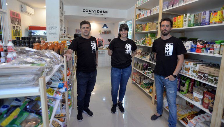 Convidame abrió sus puertas en Belgrano 275 de Neuquén.