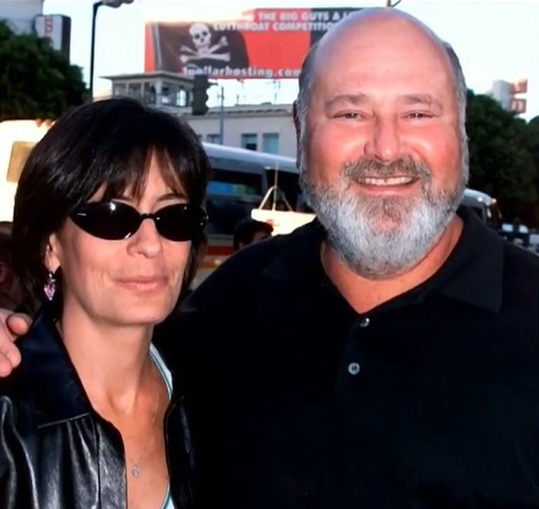 Rob Reiner junto a su esposa: ambos fueron encontrados muertos en su casa de Los Ángeles. Rob Reiner junto a su esposa: ambos fueron encontrados muertos en su casa de Los Ángeles.
