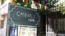 La pastelería ubicada en el centro neuquino ofrece un postre con una raíz italiana / Foto 