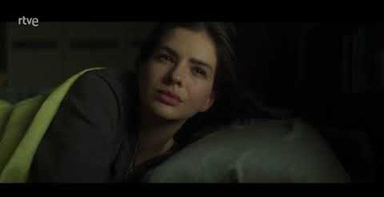 La China Suárez se fue de vacaciones y dejó mucho trabajo por estrenar.