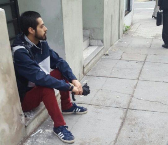 El femicida había sido filmado por amigos y familiares de Paola cuando la esperaba en la calle para seguirla.