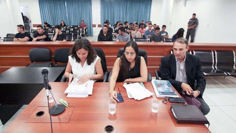 Certificados truchos: 28 policías recibieron una probation