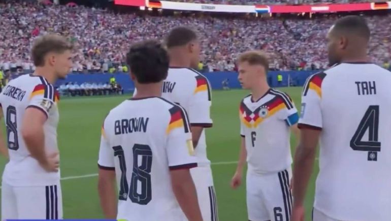 Escándalo en Alemania: un referente en la mira de los medios alemanes por negarse a patear en la tanda de penales