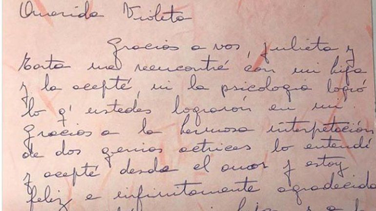 Una madre aceptó a su hija por el personaje lésbico de Violeta Urtizberea en Las Estrellas.