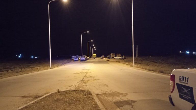 Camioneros adhieren al reclamo de Salud y cortan punto clave en la Ruta 40