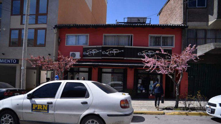 La Policía allanó una vivienda en Bariloche.
