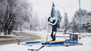 se viene un fin de semana de tormentas, lluvias y frio polar