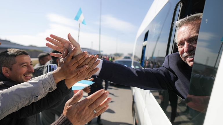 Alberto arranca el segundo semestre entre los que no tienen nada y los que tienen mucho