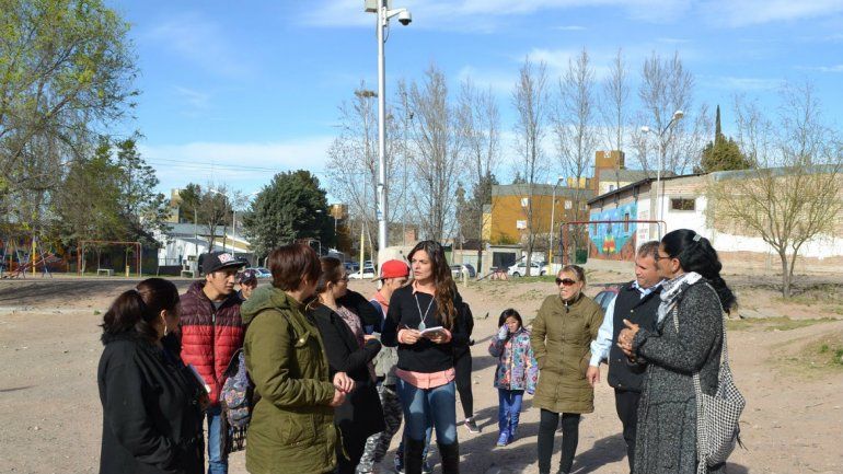 Mañueco pidió que las cámaras también lleguen a los barrios neuquinos
