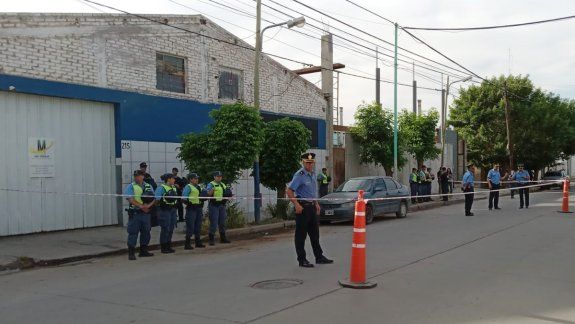 Desalojaron a una empresa metalúrgica por no pagar el alquiler