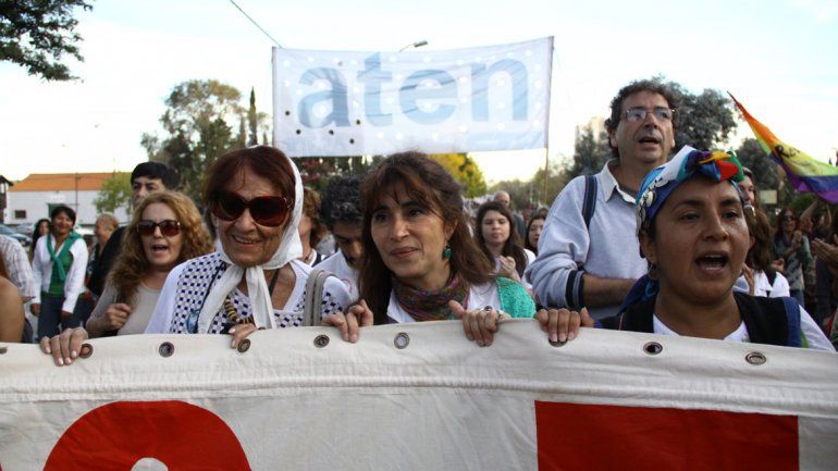 Provincia deberá indemnizar a familiares del docente Fuentealba