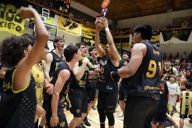 El Decano destronó al Verde y se quedó con el título. Fotos: Claudio Espinoza